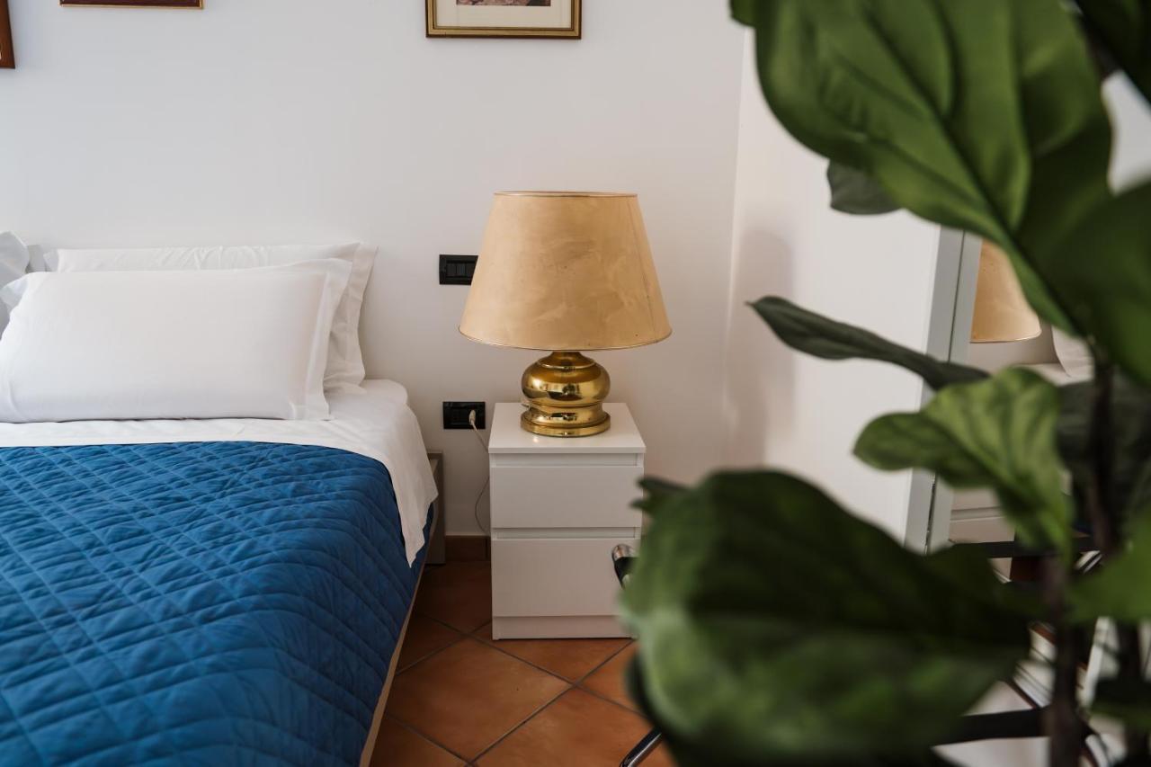 Apartment Caves Osimo